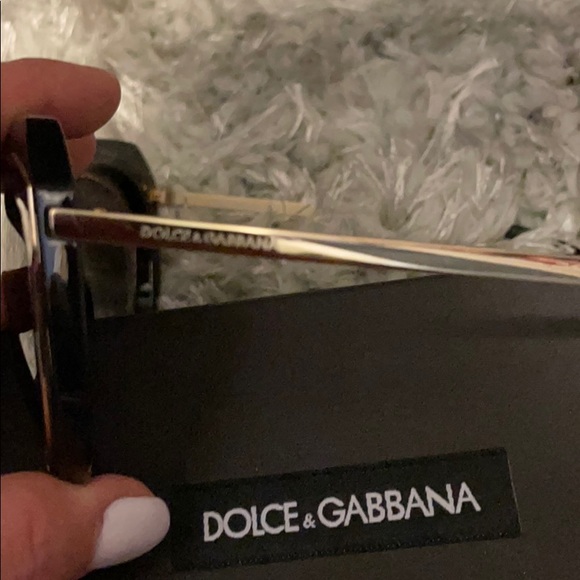 Sunglasses - Picture 2 of 4